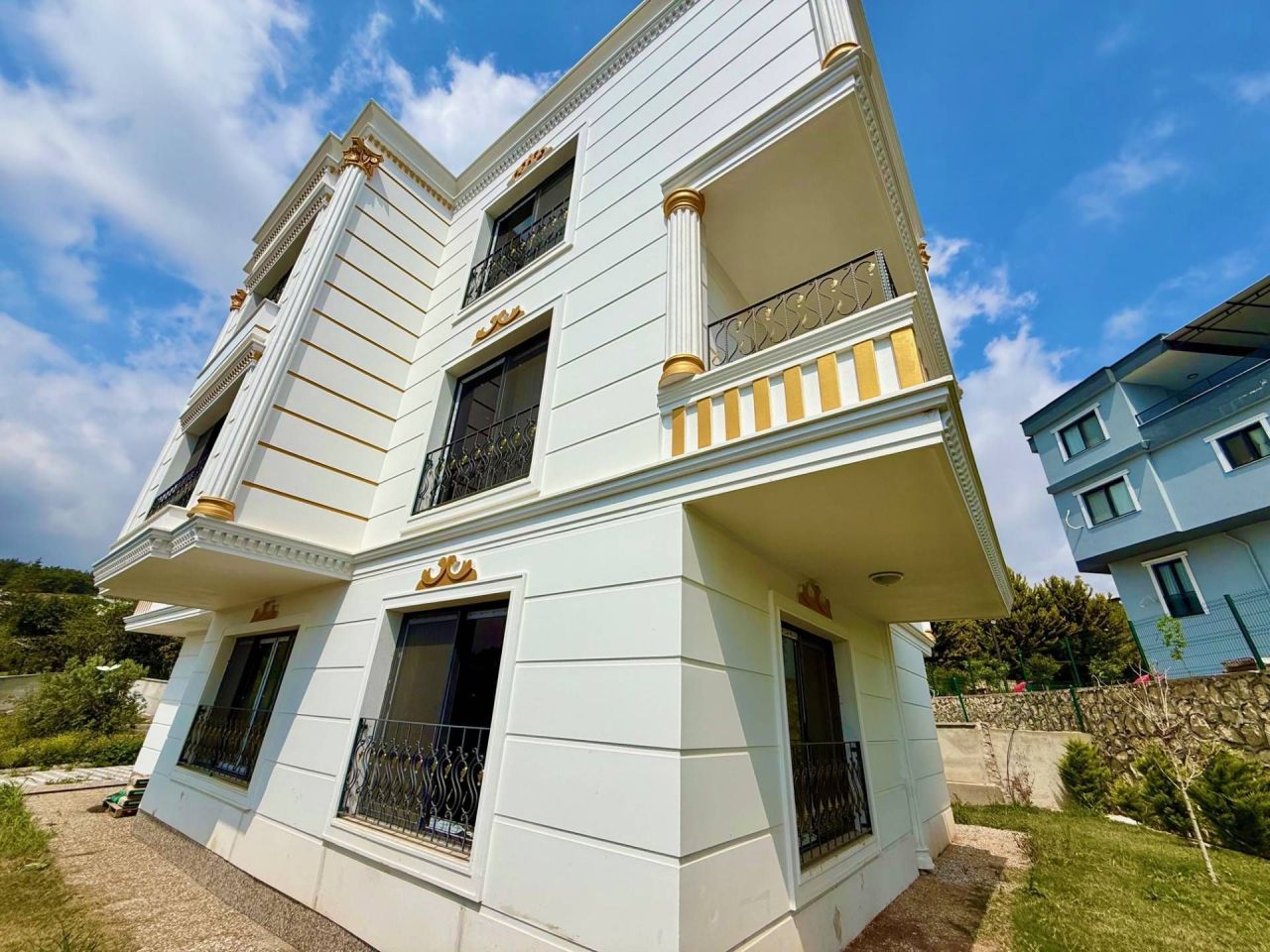 Villa in Mersin, Turkey, 350 m² - picture 2