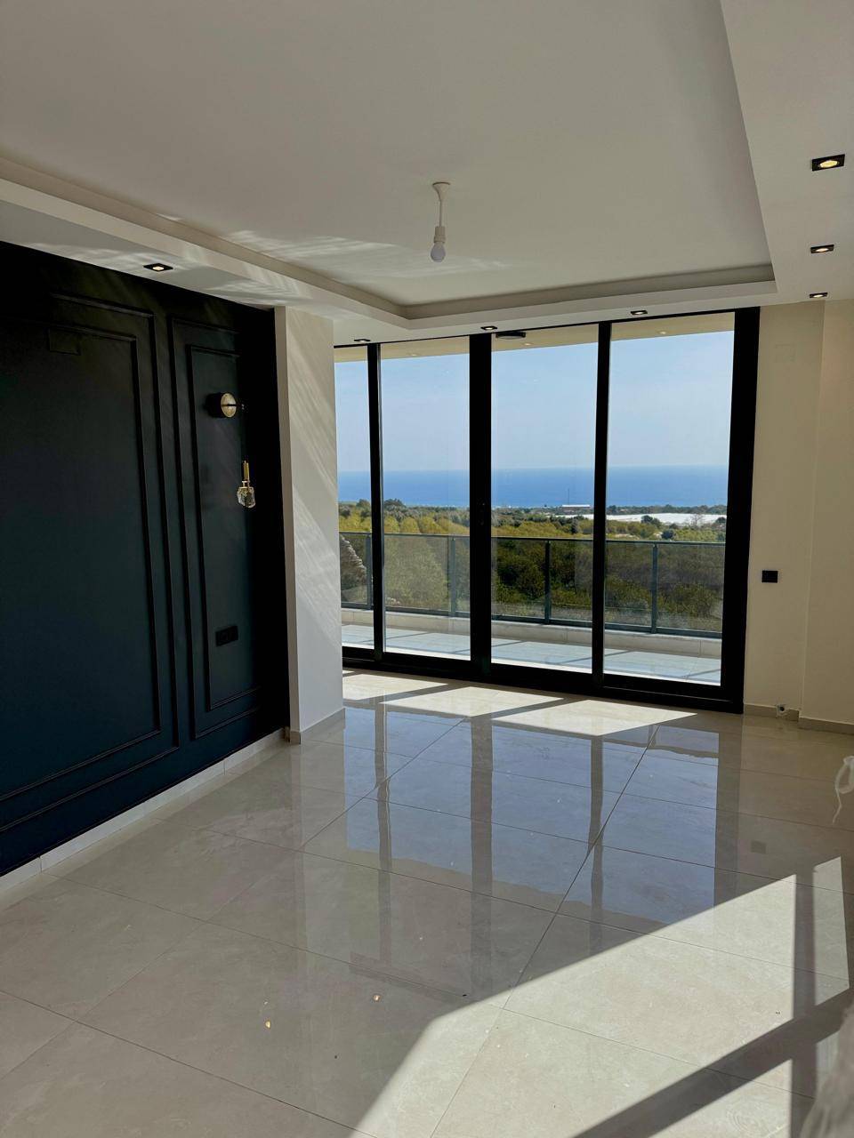 Villa en Mersin, Turquia, 360 m² - imagen 2