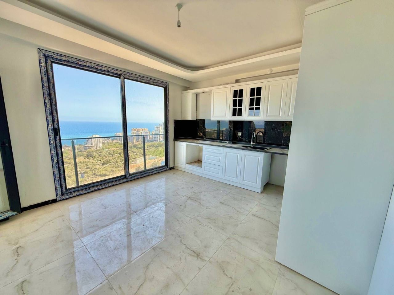 Piso en Mersin, Turquia, 195 m² - imagen 4