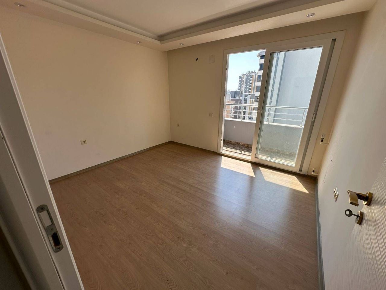 Flat in Mersin, Turkey, 97 m² - picture 8