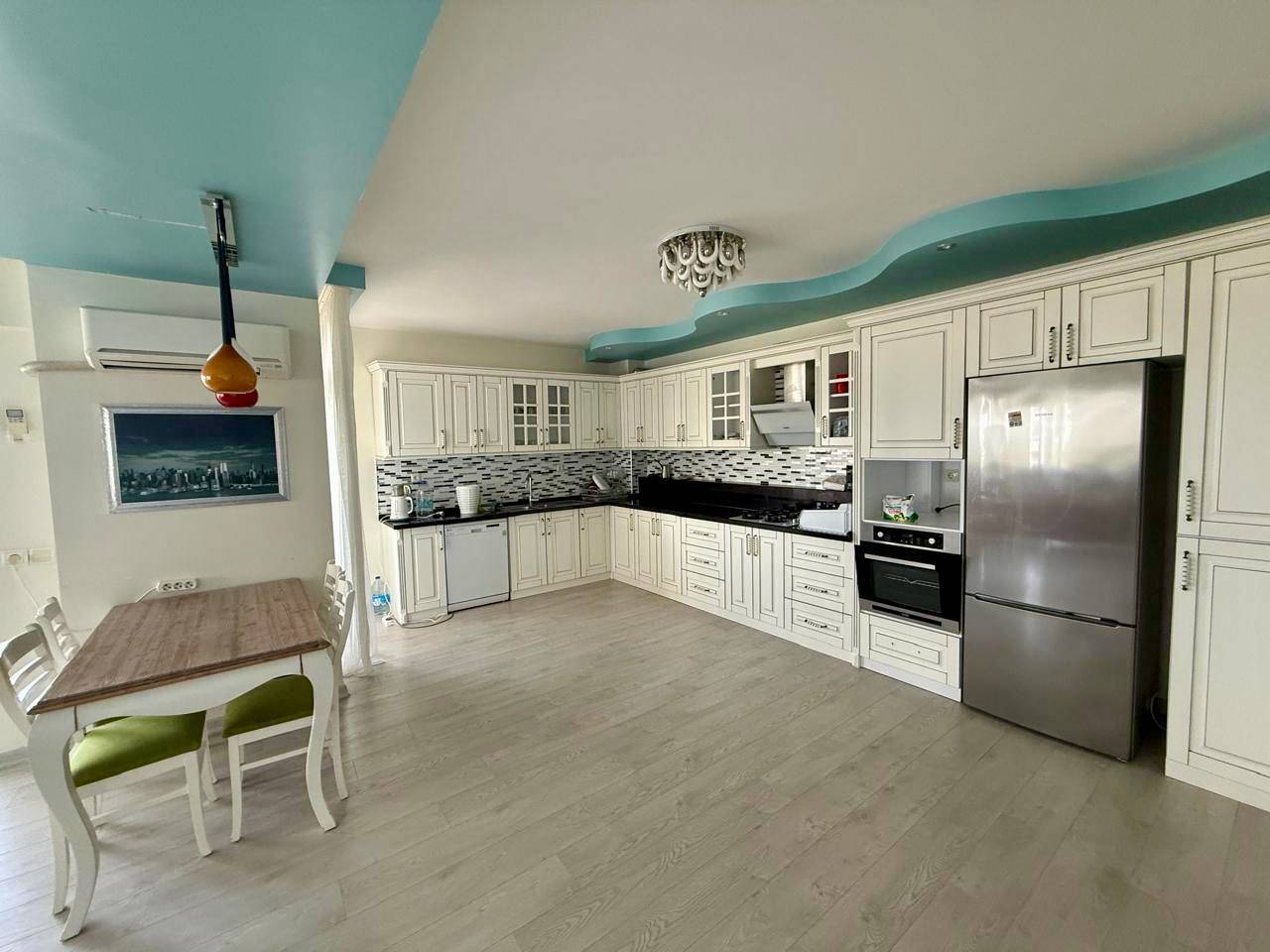 Appartamento a Mersin, Turchia, 190 m² - foto 9