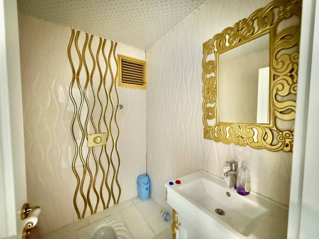 Flat in Mersin, Turkey, 220 m² - picture 11