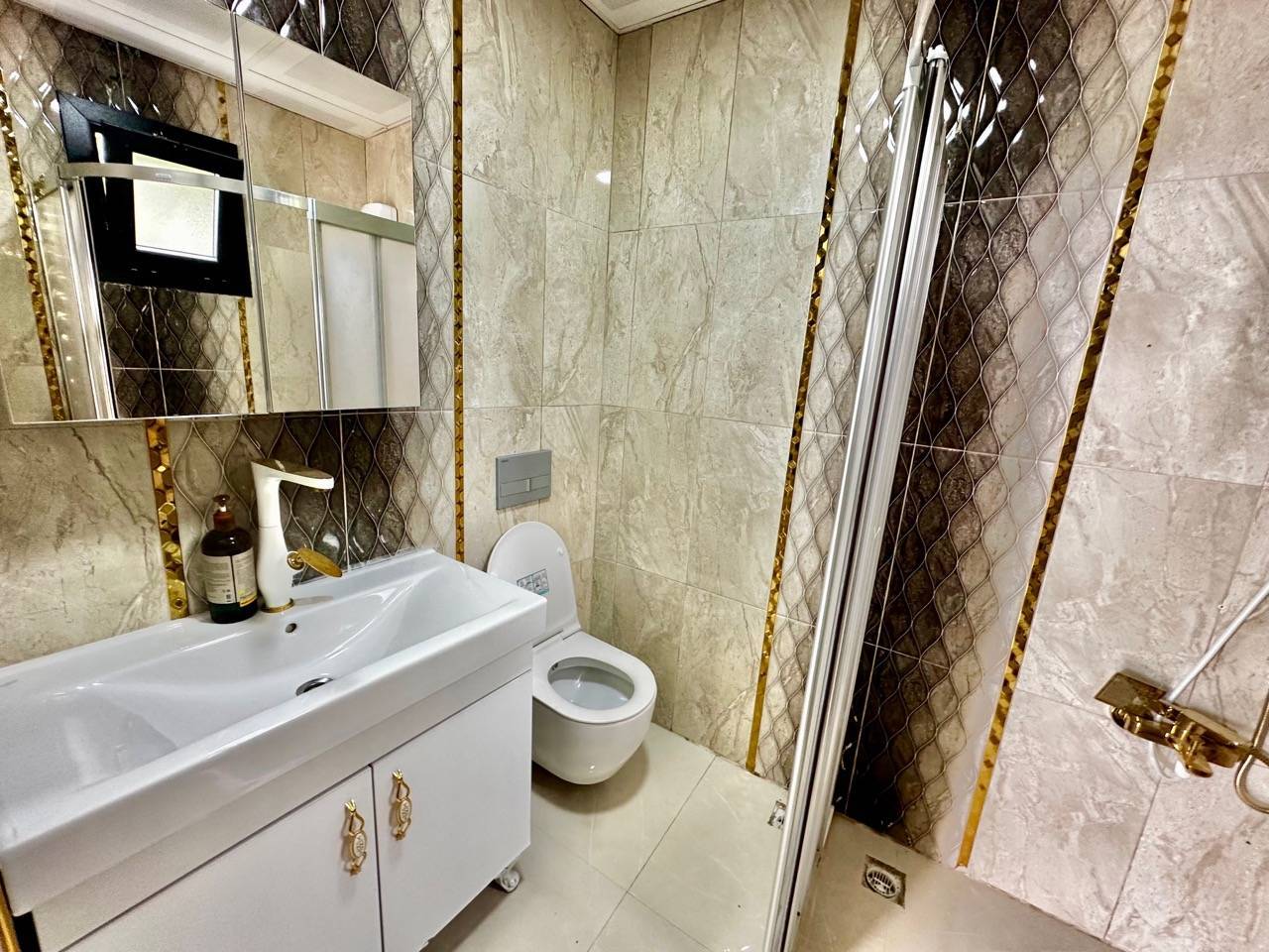 Villa en Mersin, Turquia, 225 m² - imagen 12