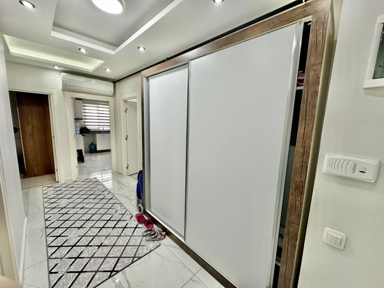 Piso en Mersin, Turquia, 104 m² - imagen 12