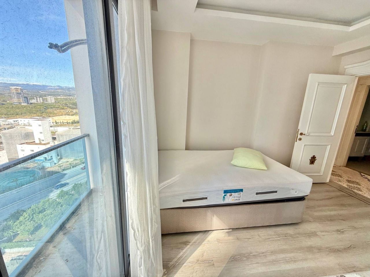 Flat in Mersin, Turkey, 220 m² - picture 13