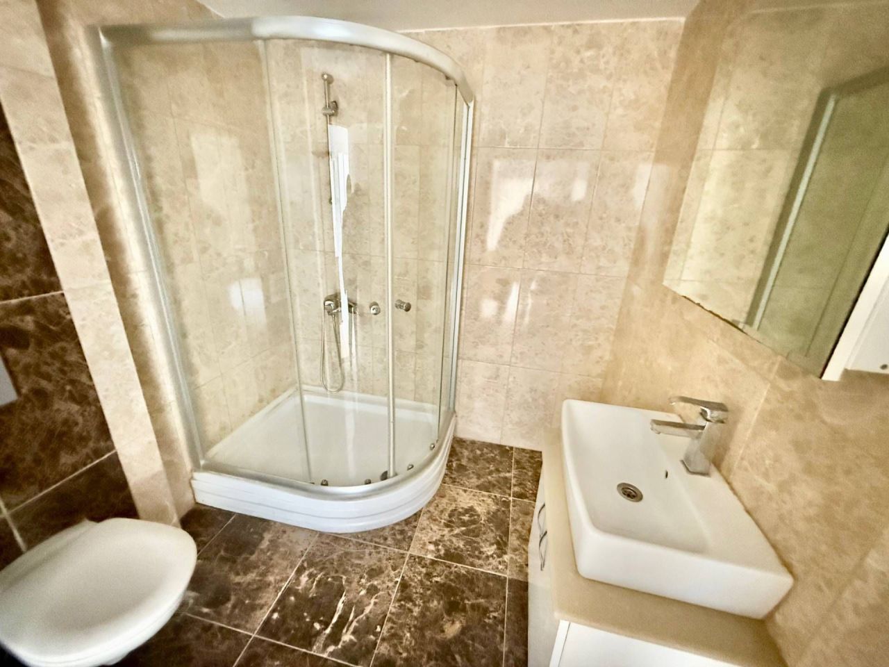 Flat in Mersin, Turkey, 135 m² - picture 15