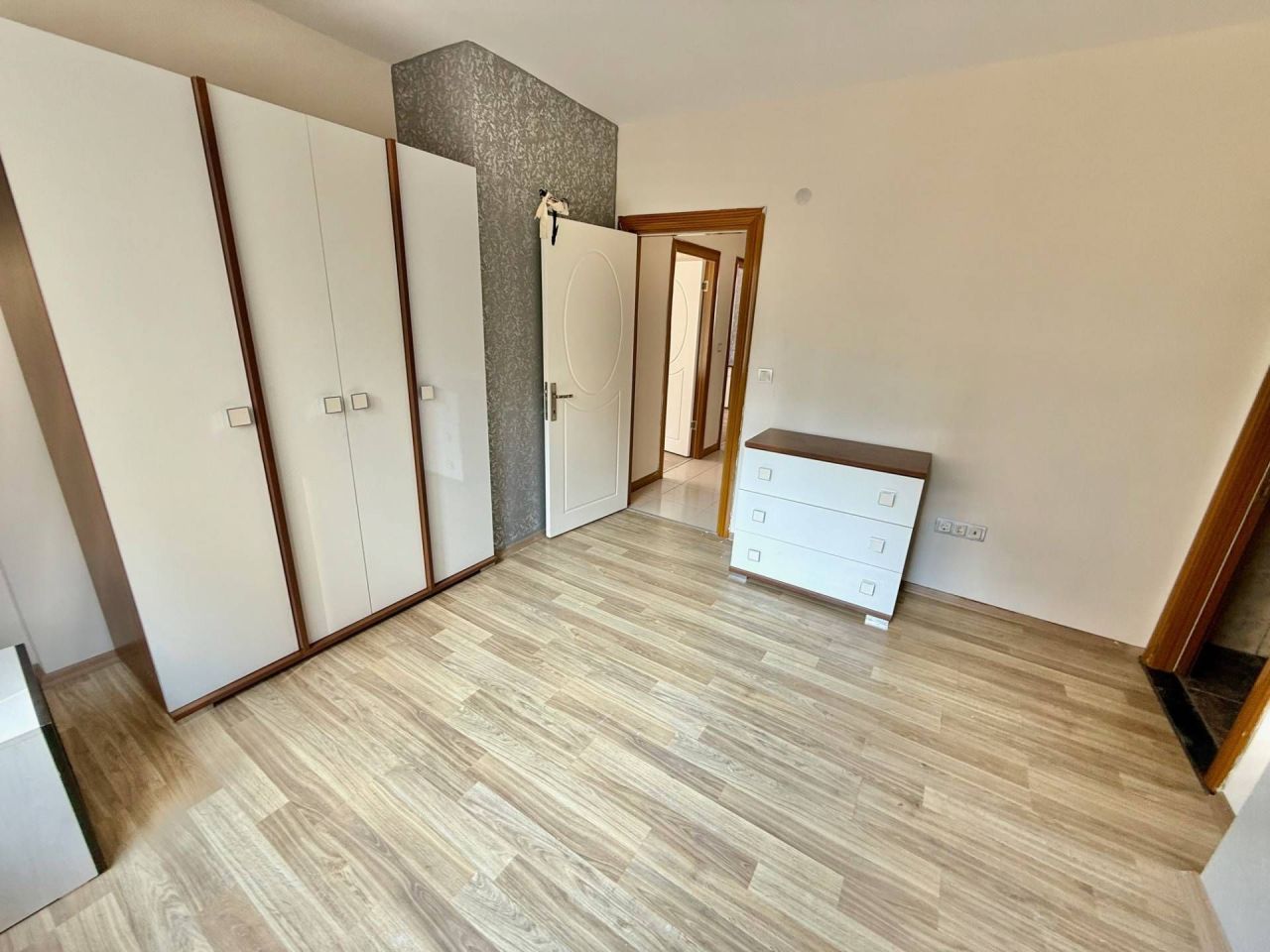 Flat in Mersin, Turkey, 135 m² - picture 16