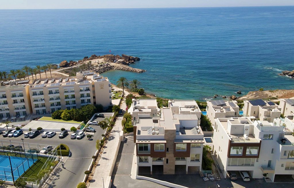 Appartamenti a Paphos, Cipro, 173 m² - foto 1