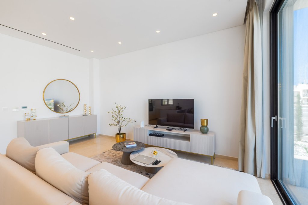 Flat in Paphos, Cyprus - picture 2