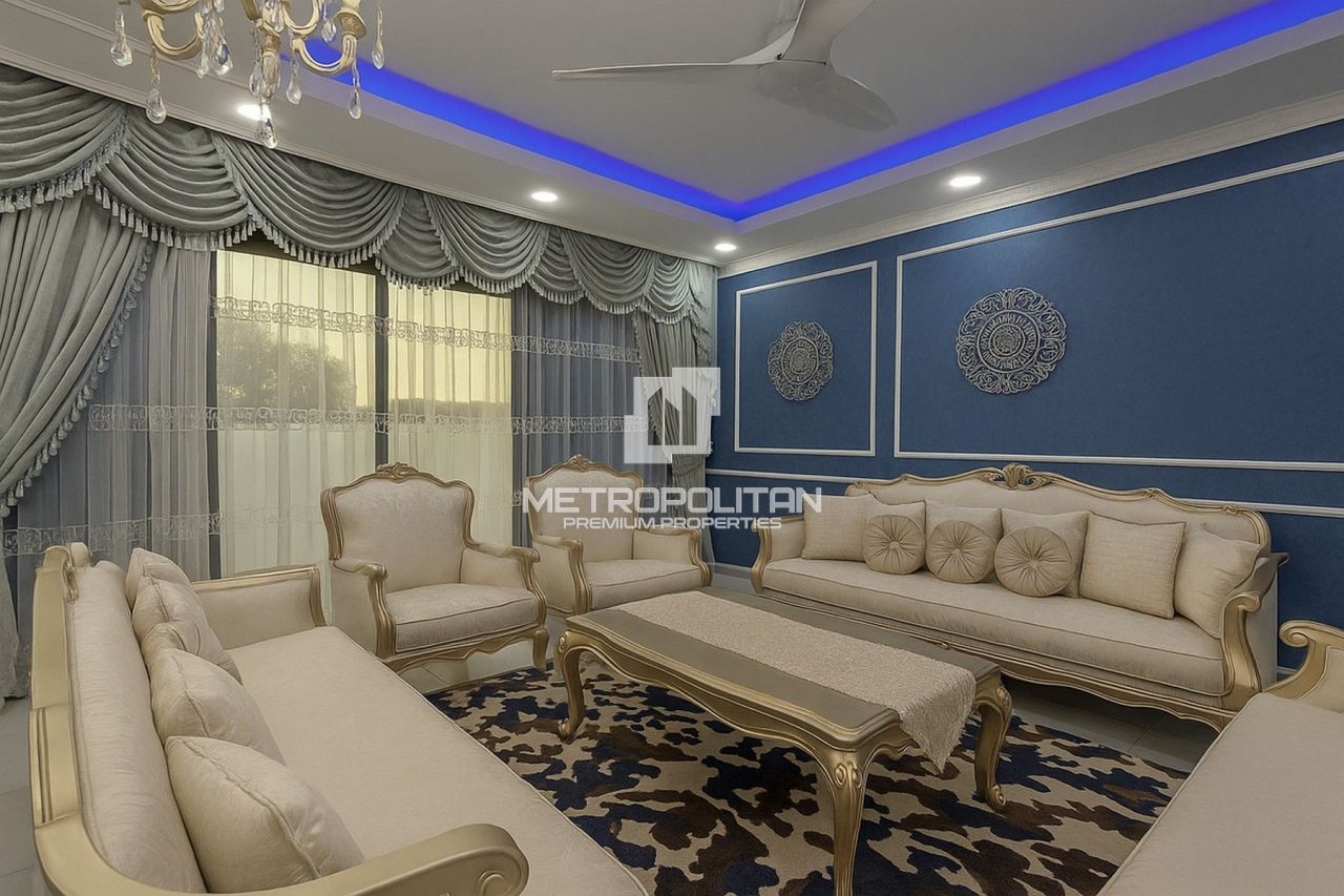 Townhouse in Dubai, UAE, 175 m² - picture 1
