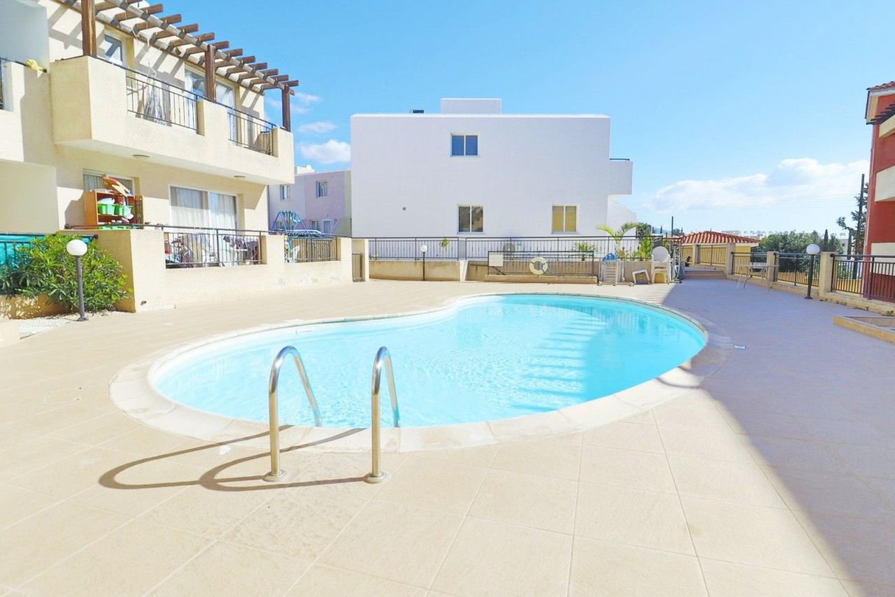 Villa à Paphos, Chypre, 128 m² - image 1