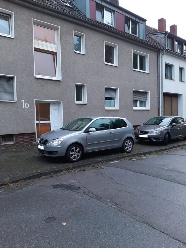 Flat in Duisburg, Germany, 34 m² - picture 2