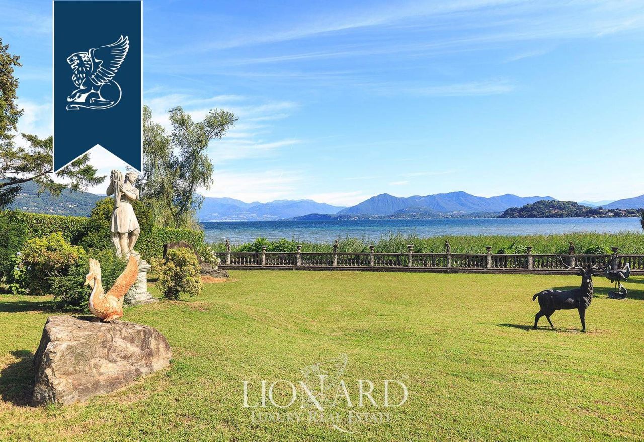 Villa a Ranco, Italia, 900 m² - foto 4