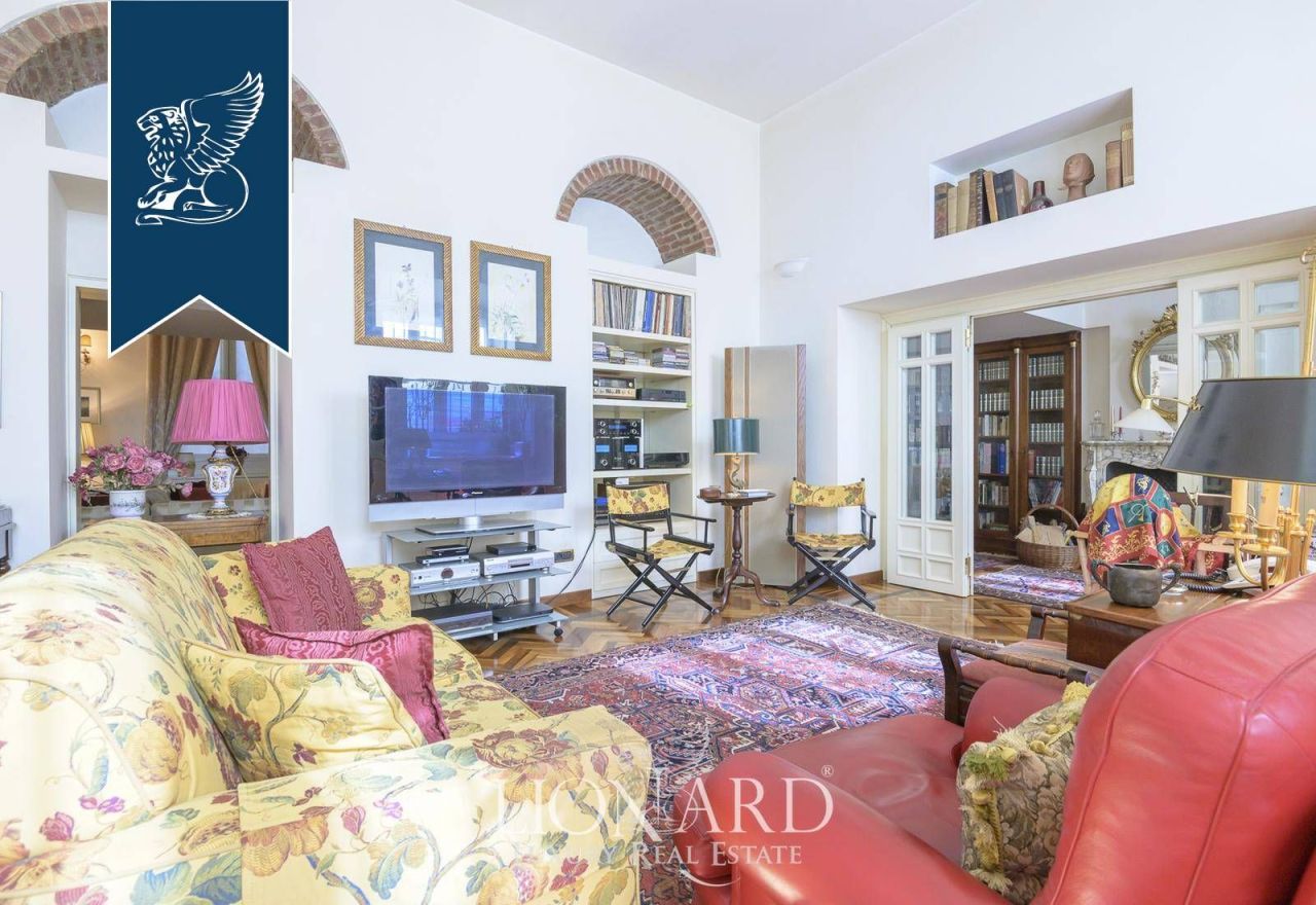 House in Milan, Italy, 380 m² - picture 4