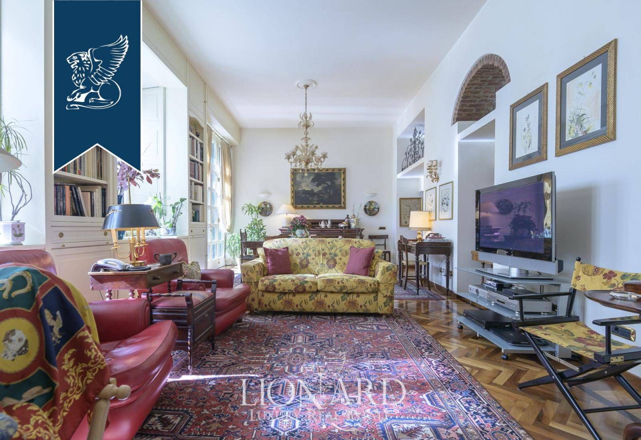 House in Milan, Italy, 380 m² - picture 7