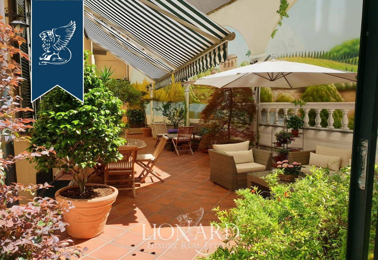 House in Milan, Italy, 380 m² - picture 11