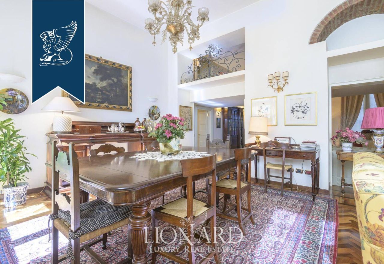 House in Milan, Italy, 380 m² - picture 14