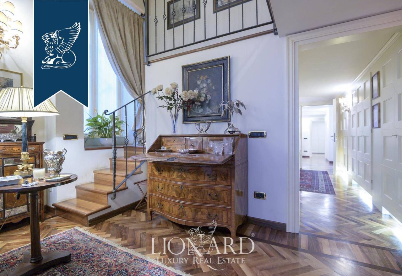 House in Milan, Italy, 380 m² - picture 18