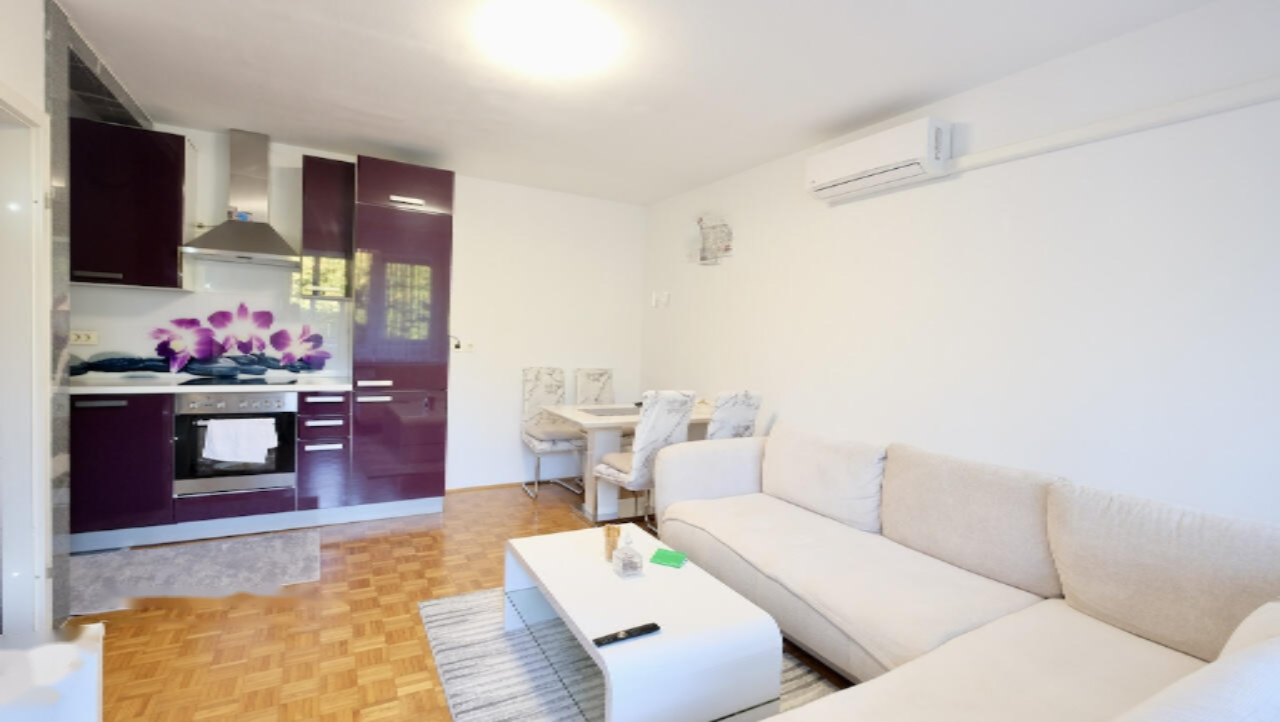 Flat in Ljubljana, Slovenia, 61 m² - picture 1