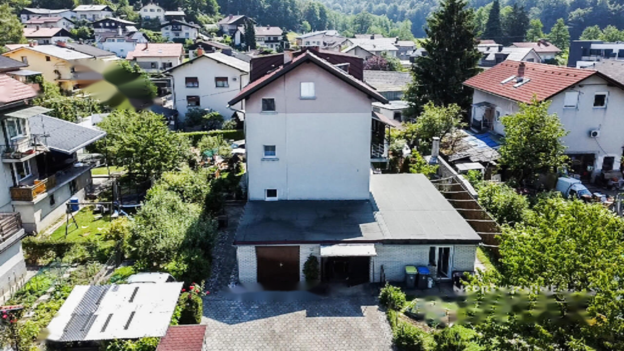 Haus in Ljubljana, Slowenien, 243 m² - Foto 1