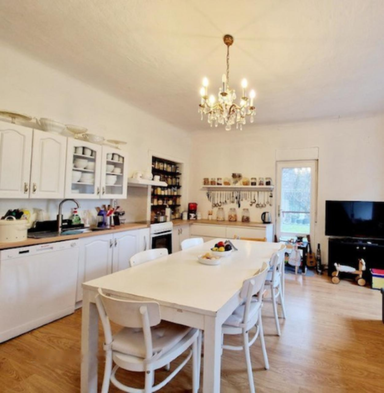 House in Ljubljana, Slovenia, 186 m² - picture 1