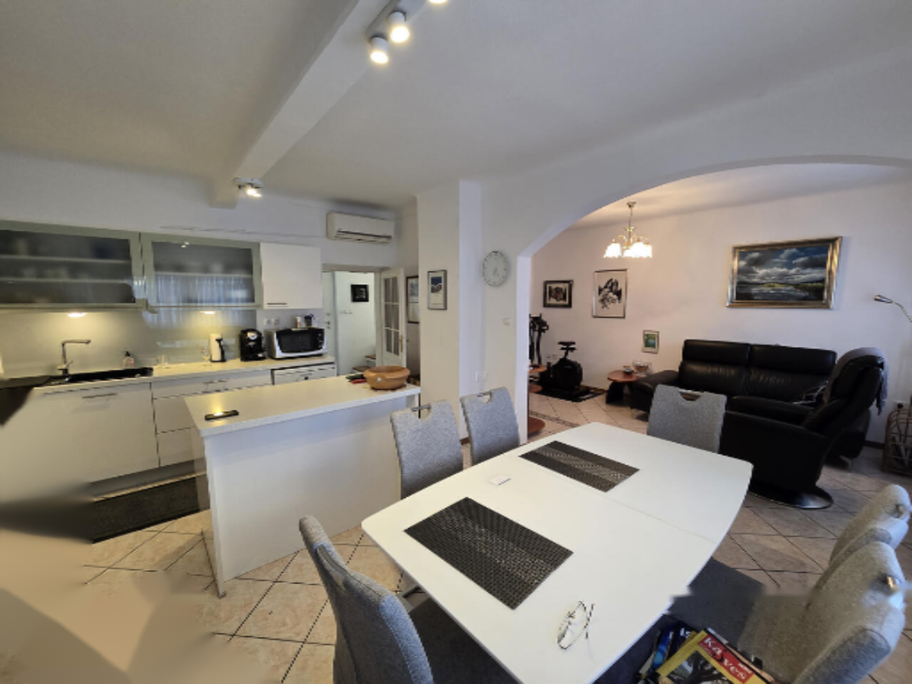 Casa a Lubiana, Slovenia, 131 m² - foto 1