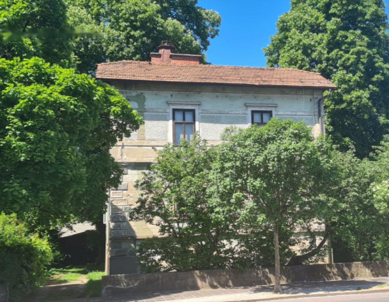 Casa en Liubliana, Eslovenia, 340 m² - imagen 1
