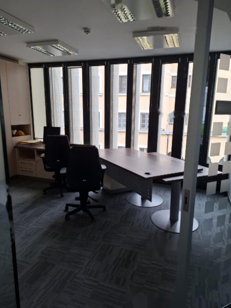 Ufficio a Lubiana, Slovenia, 250 m² - foto 1