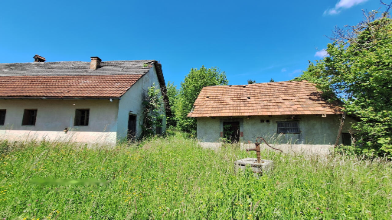 Granja en Trebnje, Eslovenia, 111 247 m² - imagen 4