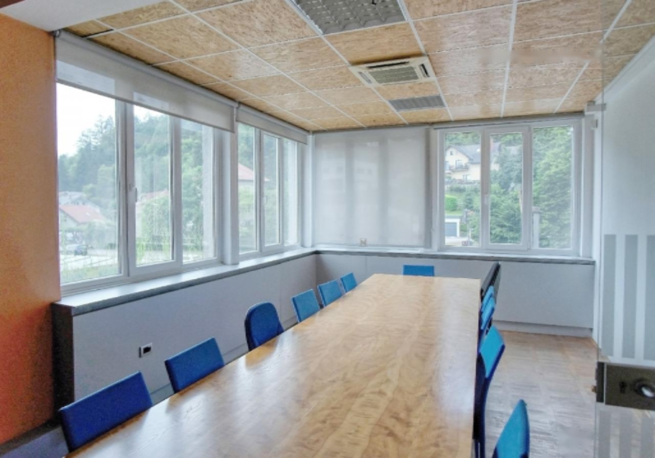 Ufficio a Lubiana, Slovenia, 348 m² - foto 4