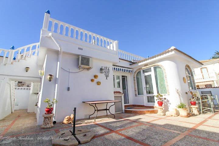 Villa sur la Costa Blanca, Espagne, 104 m² - image 2