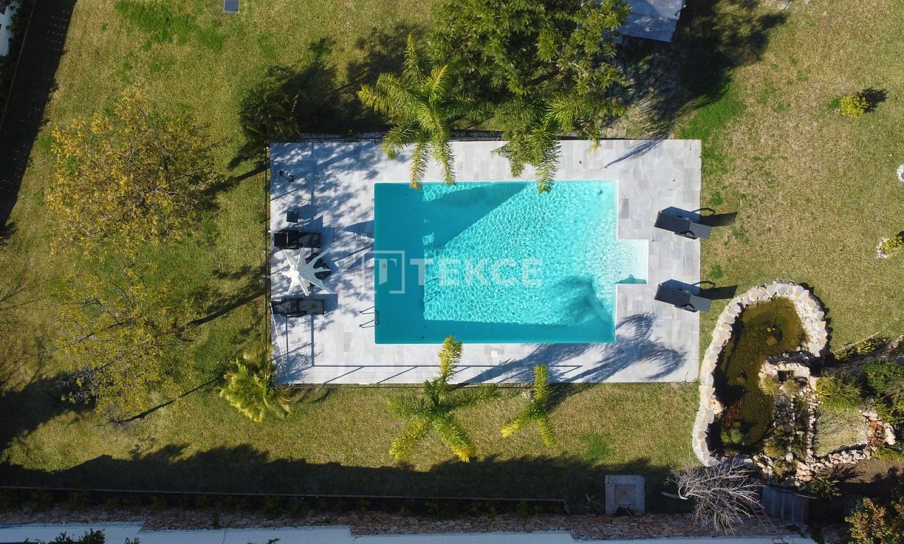 Villa en Benalmádena, España, 378 m² - imagen 7