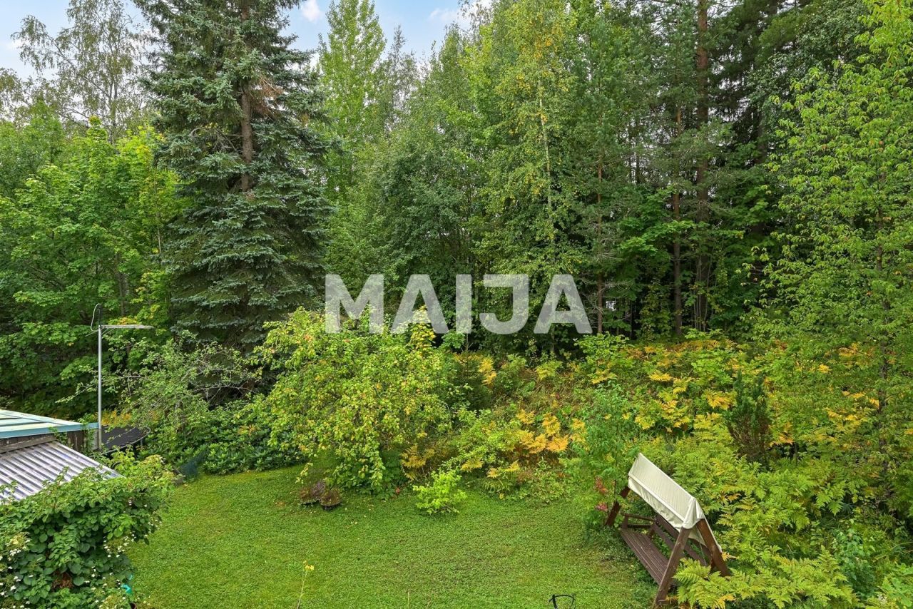 Land in Vantaa, Finland, 2 180 m² - picture 1