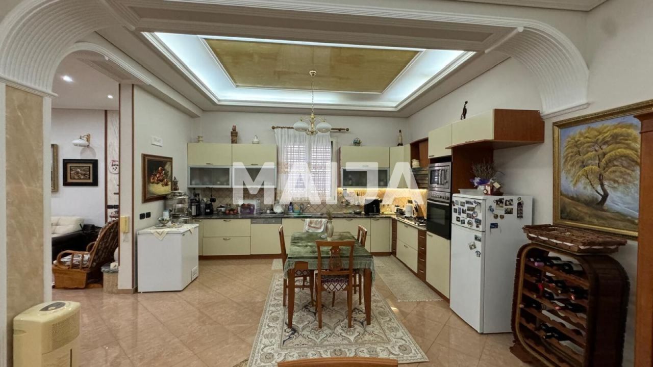 Villa in Vlora, Albanien, 309 m² - Foto 4