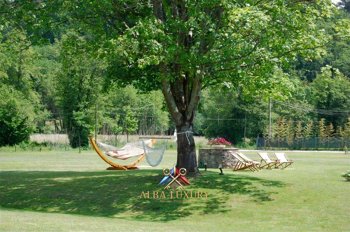 Villa in Lucca, Italy, 500 m² - picture 19