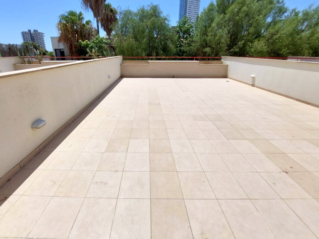 Piso en Limasol, Chipre, 110 m² - imagen 7