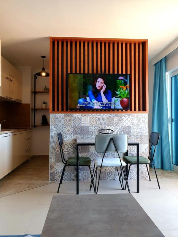 Flat in Petrovac, Montenegro, 35 m² - picture 1
