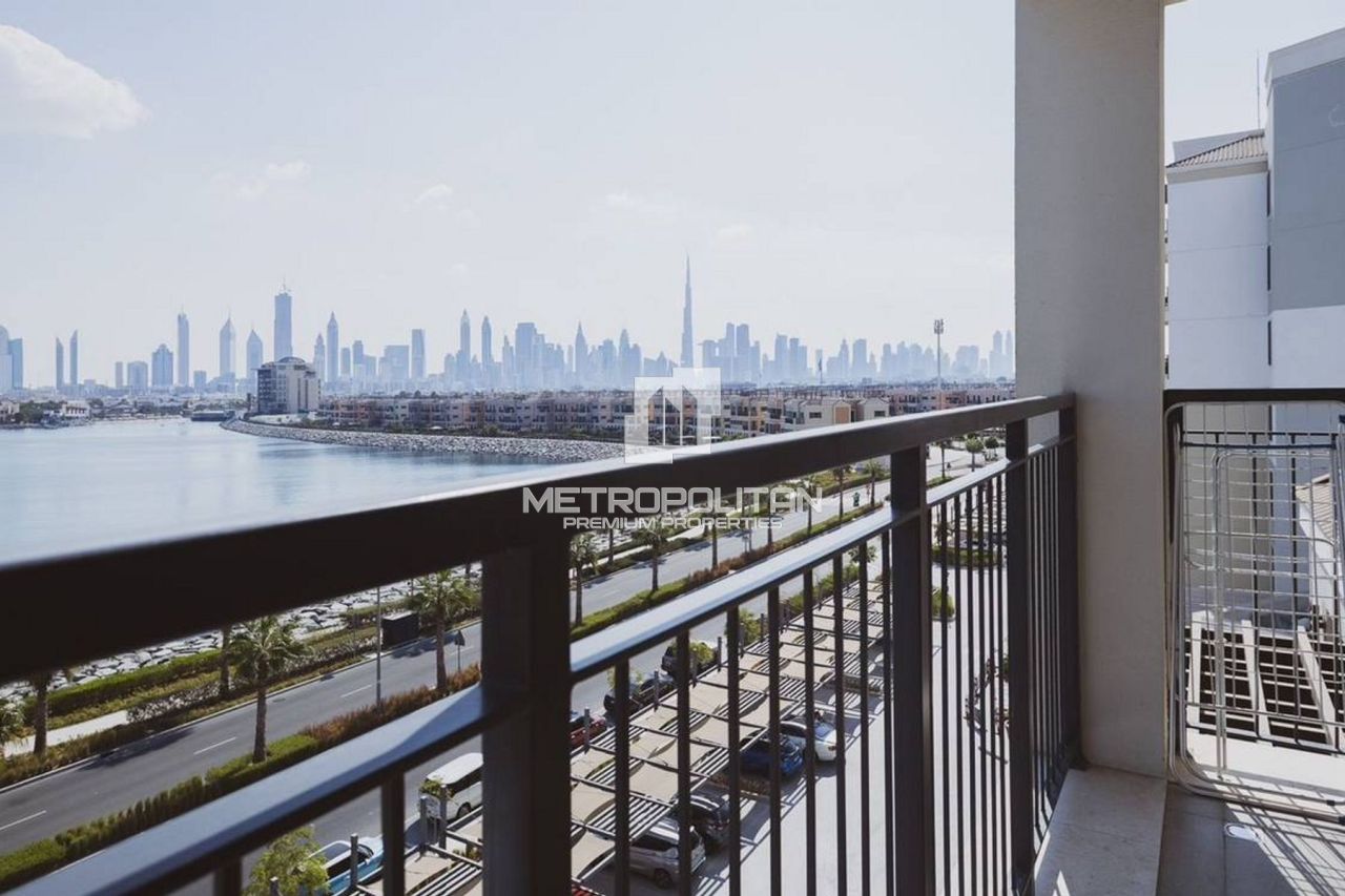 Apartment in Dubai, UAE, 102 m² - picture 1