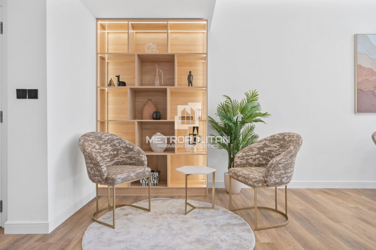 Apartment in Dubai, UAE, 185 m² - picture 4