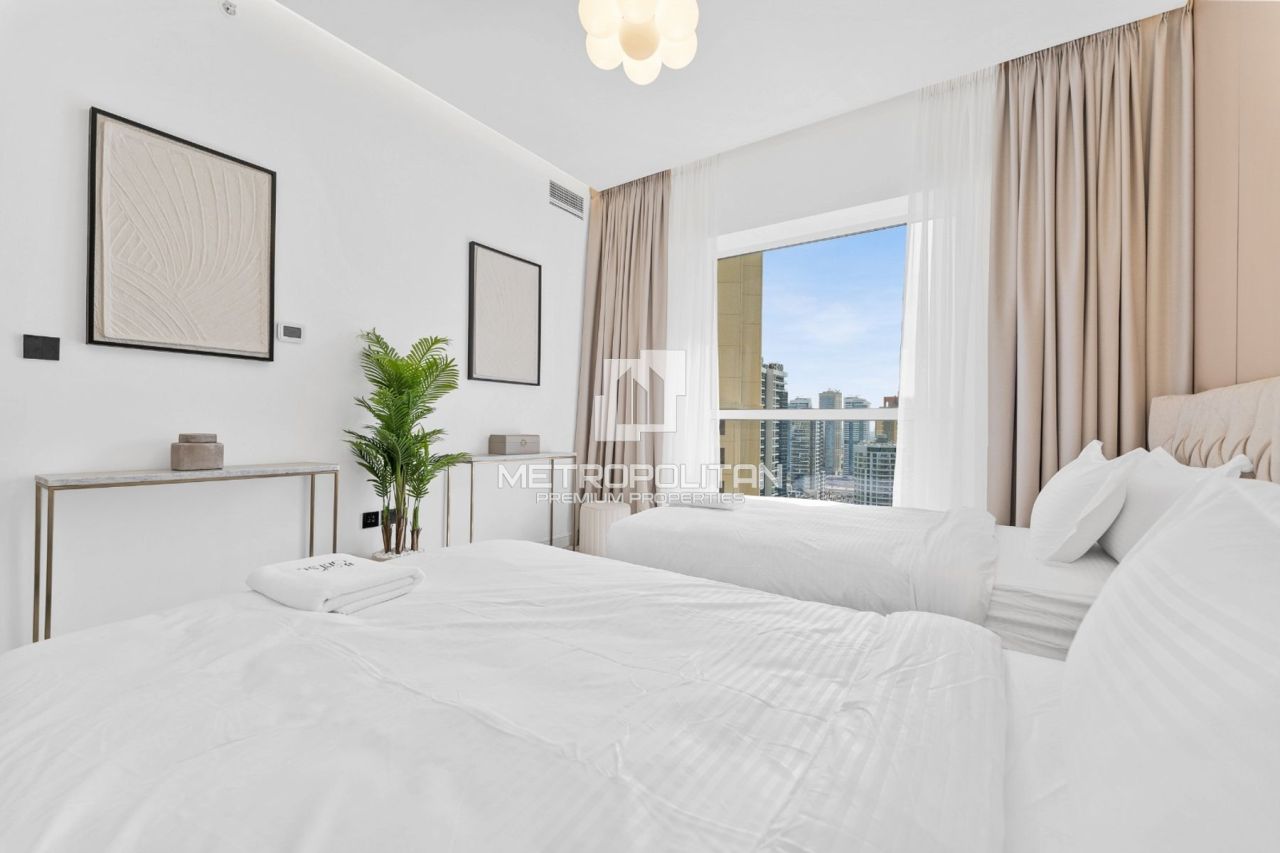 Apartment in Dubai, UAE, 185 m² - picture 15