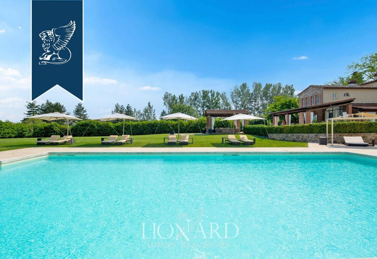 Villa à Pistoia, Italie, 2 100 m² - image 8
