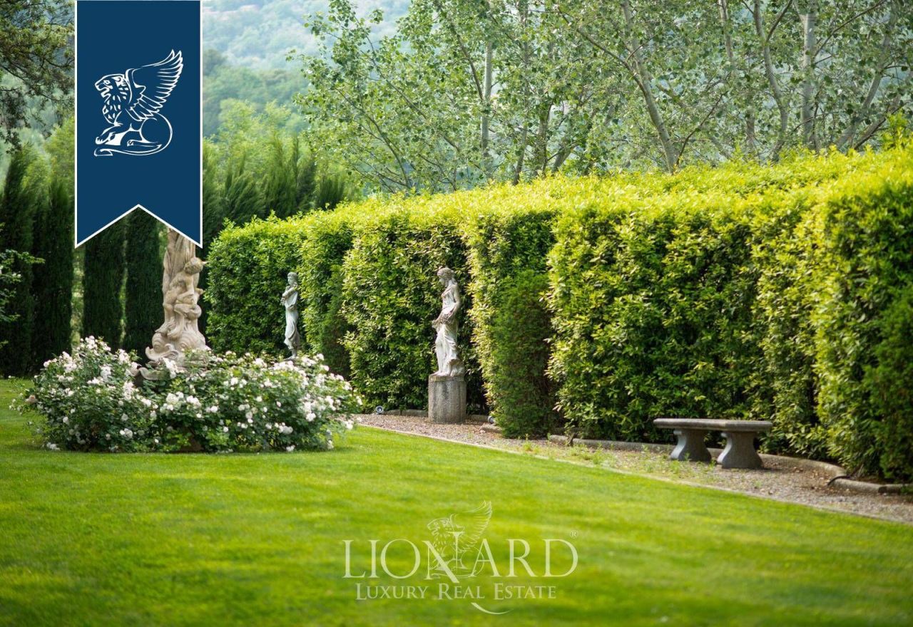 Villa à Pistoia, Italie, 2 100 m² - image 17