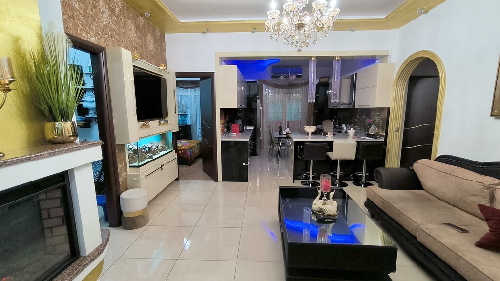 Piso en Olympiaki Akti, Grecia, 90 m² - imagen 1