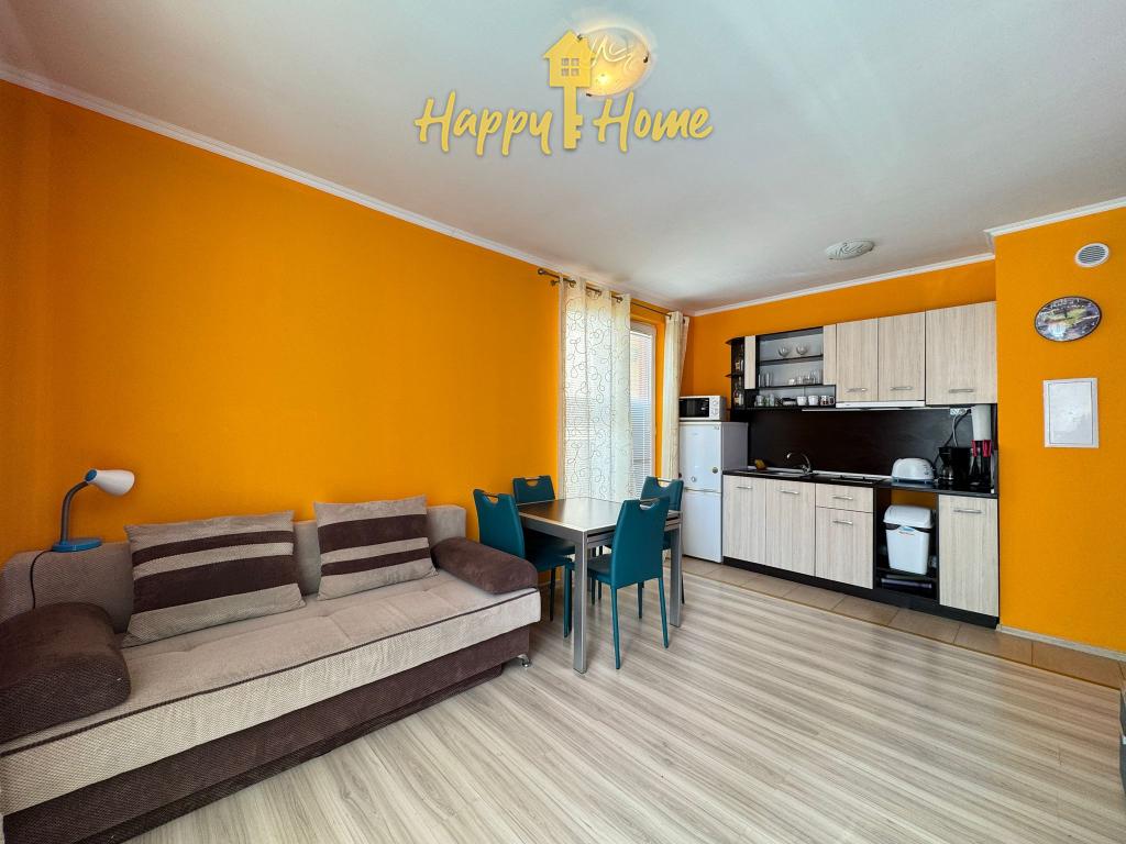 Flat at Sunny Beach, Bulgaria, 62.3 m² - picture 1