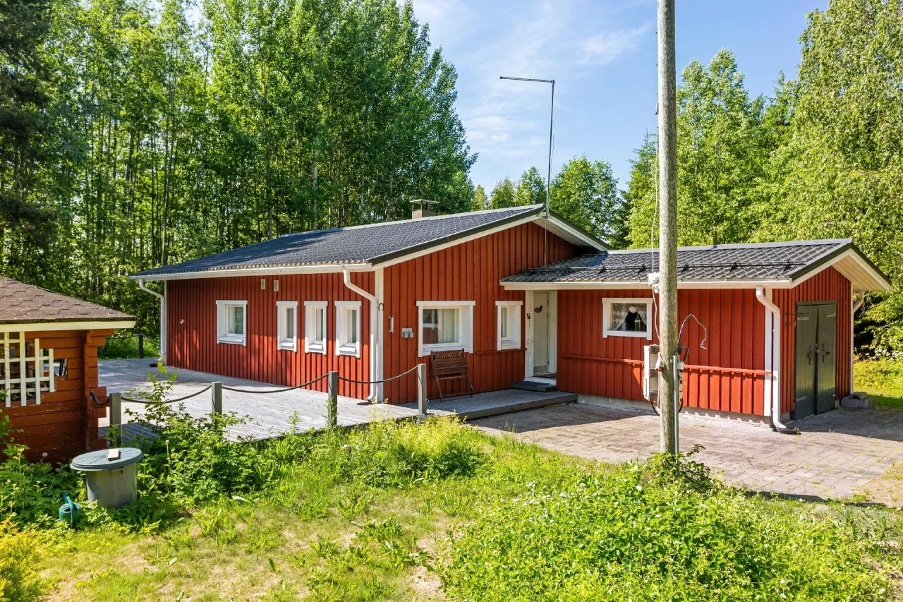 Casa en Jaala, Finlandia, 90 m² - imagen 1