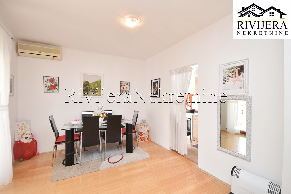 Flat in Herceg-Novi, Montenegro, 47 m² - picture 2