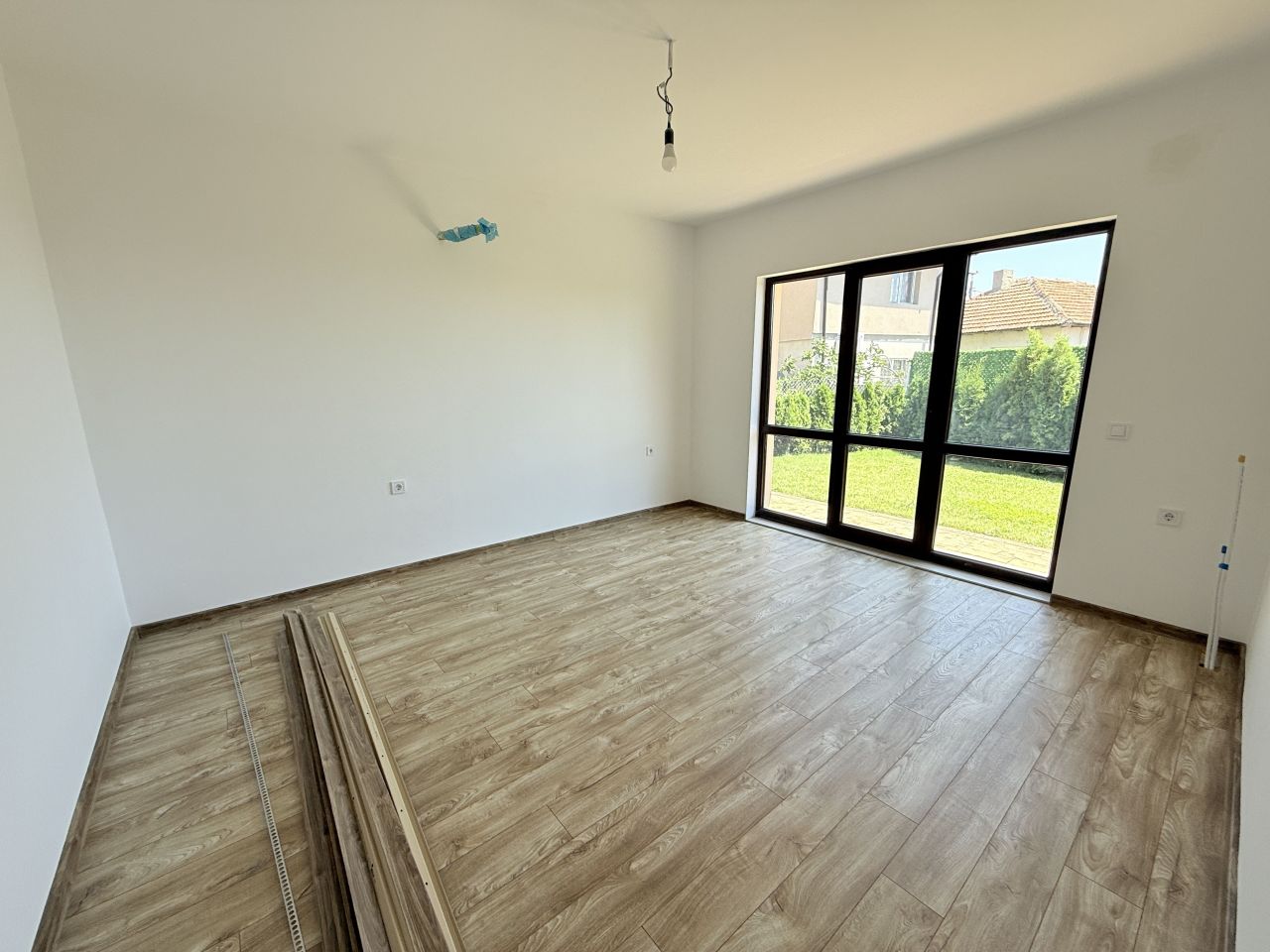 Maison à Tankovo, Bulgarie, 163.9 m² - image 6