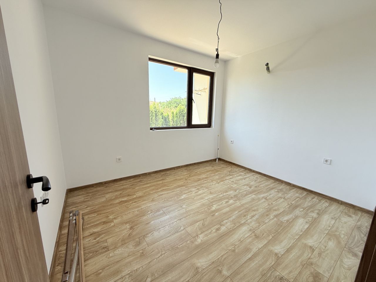 Maison à Tankovo, Bulgarie, 163.9 m² - image 7