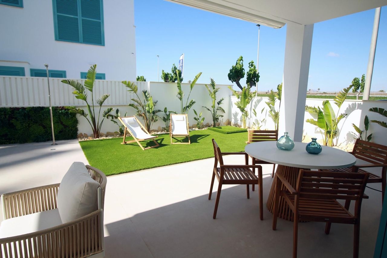 Bungalow à Pilar de la Horadada, Espagne, 87 m² - image 8