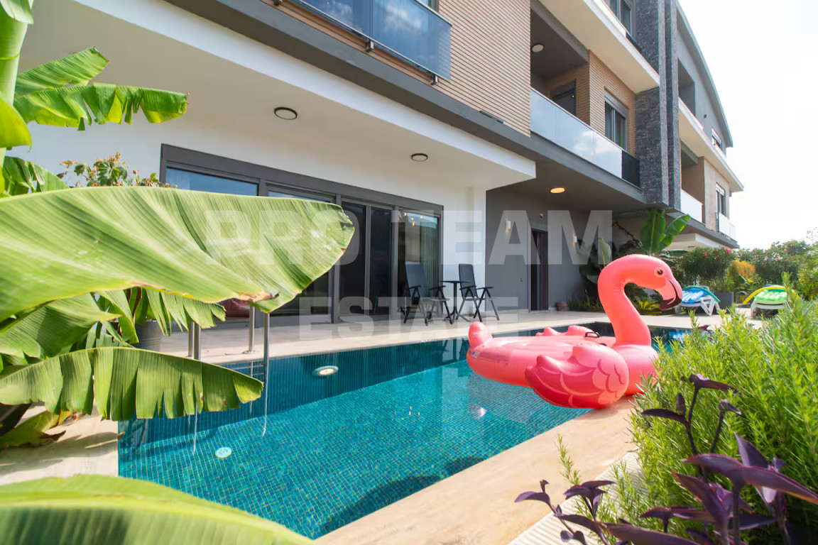 Villa in Antalya, Turkey, 280 m² - picture 1